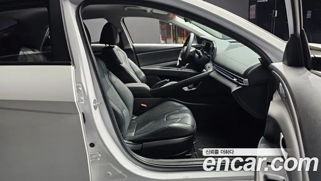 Hyundai Avante CN7 — Фото автомобиля 17