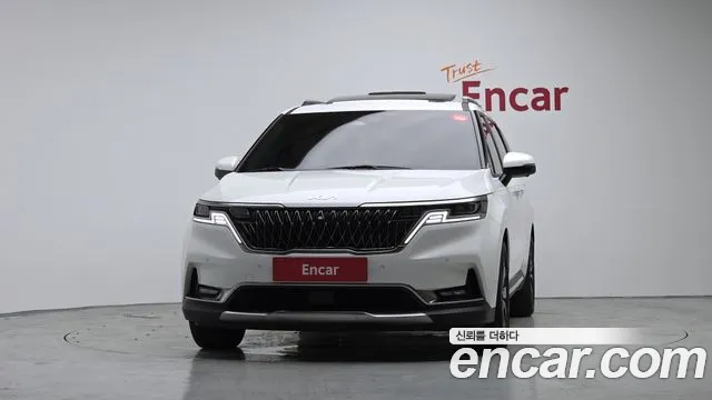 Kia Canival Carnival 4 поколение Бензин 9 мест Signature — Фото автомобиля 3