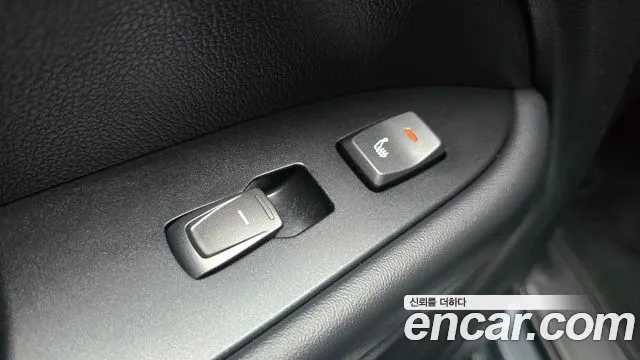KG_Mobility_Ssangyong Rexton Новый Rexton Sport Khan Дизель 2.2 4WD — Фото автомобиля 16