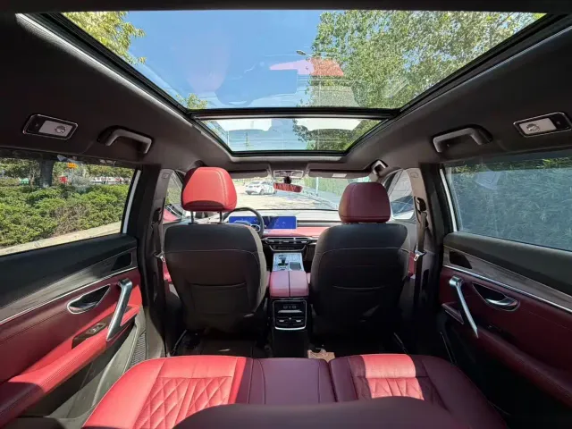 Jetour X70 Plus — Фото автомобиля 19
