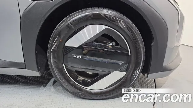 Kia EV4 — Фото автомобиля 5