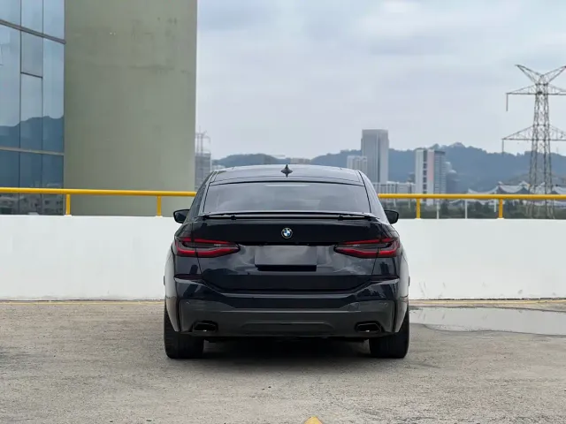 BMW 6 Series Gran Turismo — Фото автомобиля 14