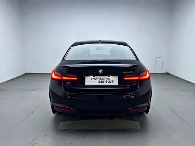 BMW i3 — Фото автомобиля 4