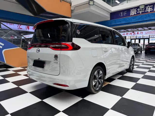 GAC Trumpchi M6 — Фото автомобиля 20