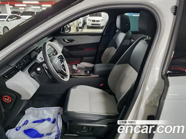 Land Rover Range Rover Velar — Фото автомобиля 10