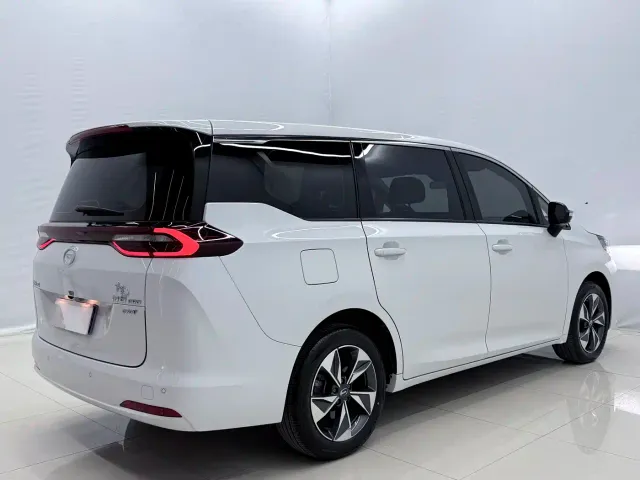 GAC Trumpchi M6 — Фото автомобиля 15