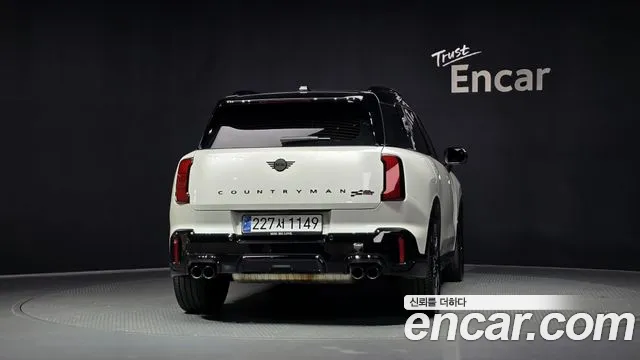 Mini Countryman — Фото автомобиля 4