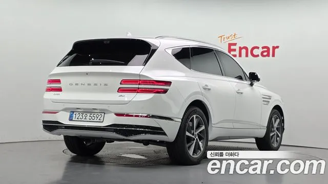 Genesis GV80 2.5T Бензин AWD — Фото автомобиля 2
