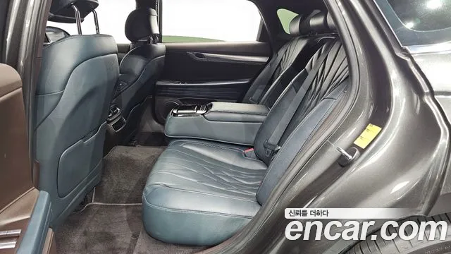 Genesis G80 Бензин 2.5 турбо AWD — Фото автомобиля 8