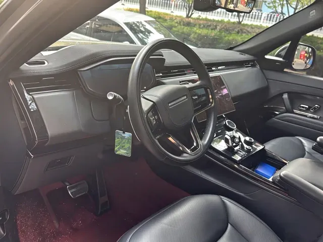 Land Rover Range Rover Sport — Фото автомобиля 4