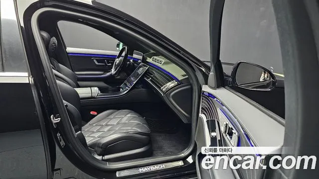 Mercedes-Benz S-Class — Фото автомобиля 10