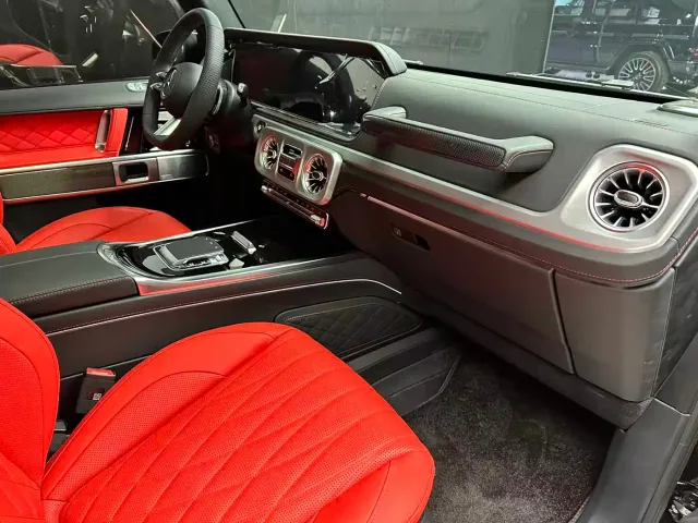 Mercedes-Benz G-Class — Фото автомобиля 13
