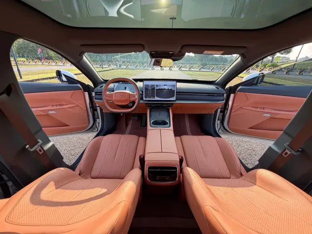 Dongfeng eπ 007 — Фото автомобиля 27