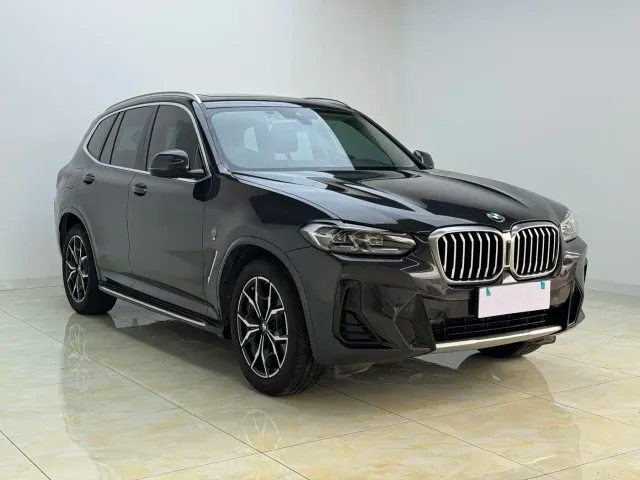 BMW X3 — Фото автомобиля 3