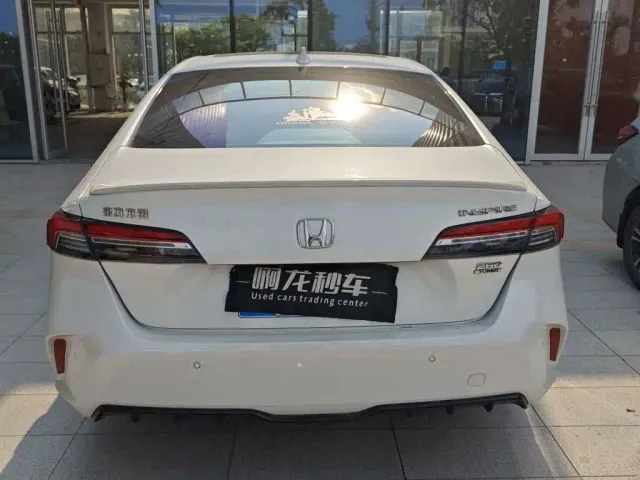 Honda Inspire — Фото автомобиля 9