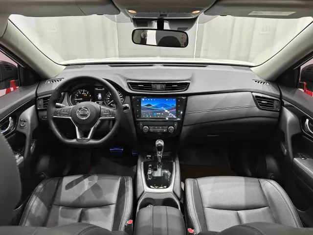Nissan X-Trail — Фото автомобиля 13