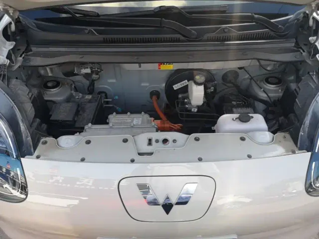 Wuling Hongguang Mini EV — Фото автомобиля 19