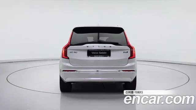 Вольво XC90 — Фото автомобиля 6