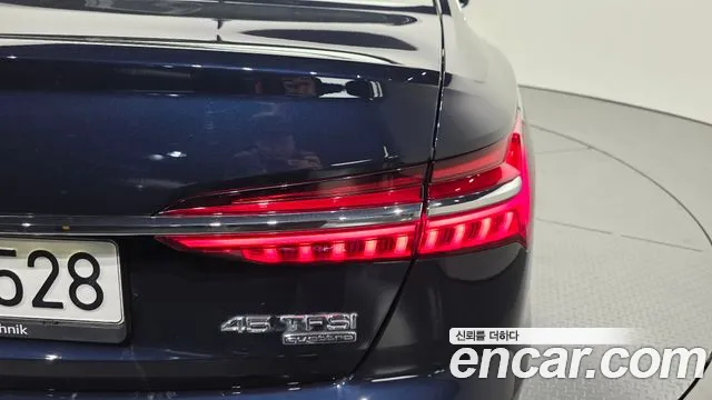 Audi A6 45 TFSI quattro Premium — Фото автомобиля 20