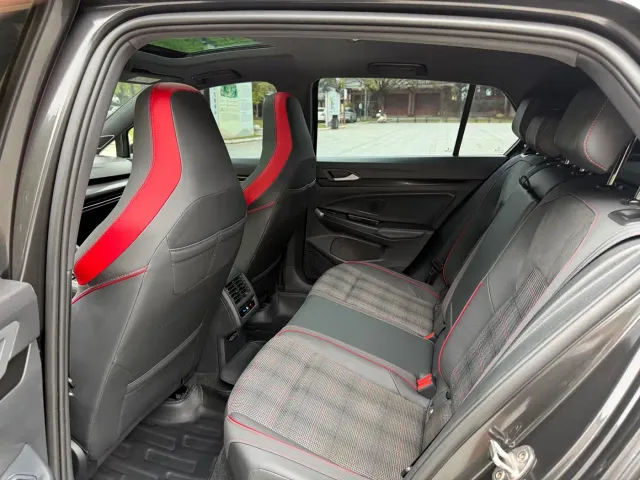 Volkswagen Golf GTI — Фото автомобиля 17