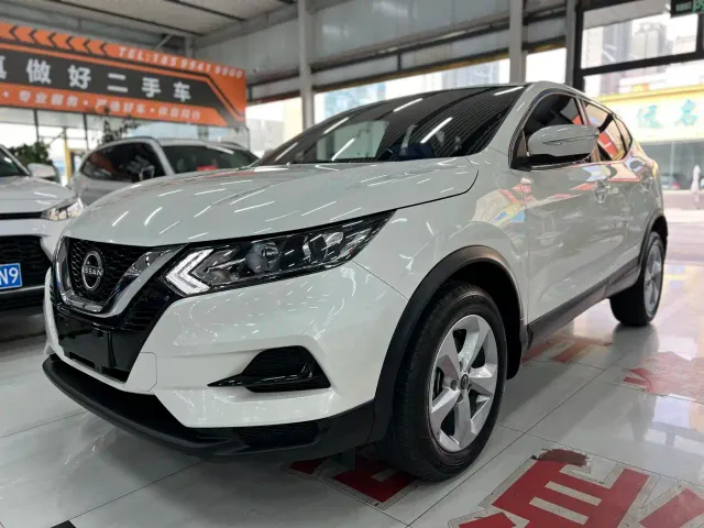 Фотография автомобиля — Nissan Qashqai