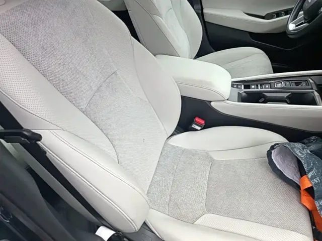 Honda Inspire Hybrid — Фото автомобиля 24