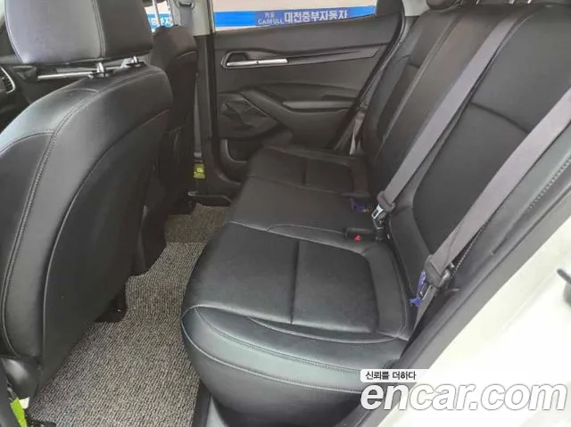 Kia Seltos — Фото автомобиля 16