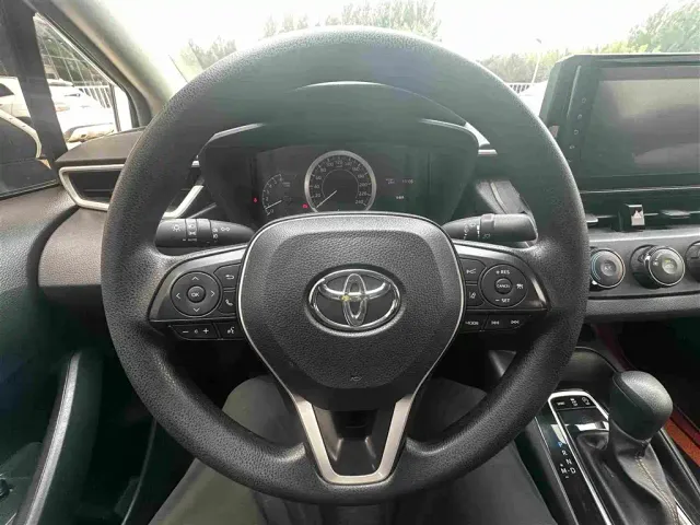 Toyota Corolla — Фото автомобиля 9