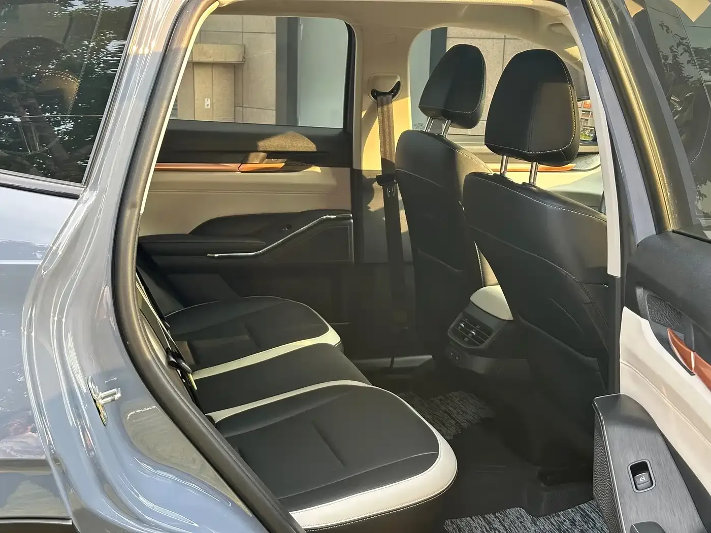 Haval Haval H6 2021 Model 3rd Generation 2.0T Auto AWD Supreme+ — Фото автомобиля 6