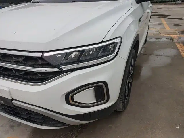 Volkswagen T-Roc — Фото автомобиля 23