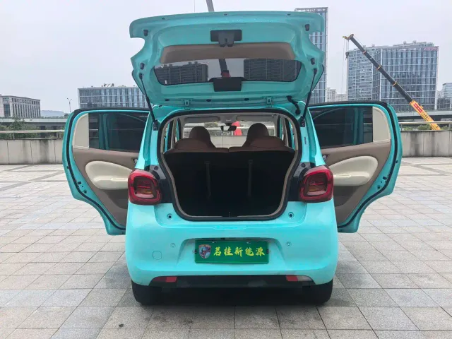 Wuling Hongguang Mini EV — Фото автомобиля 12