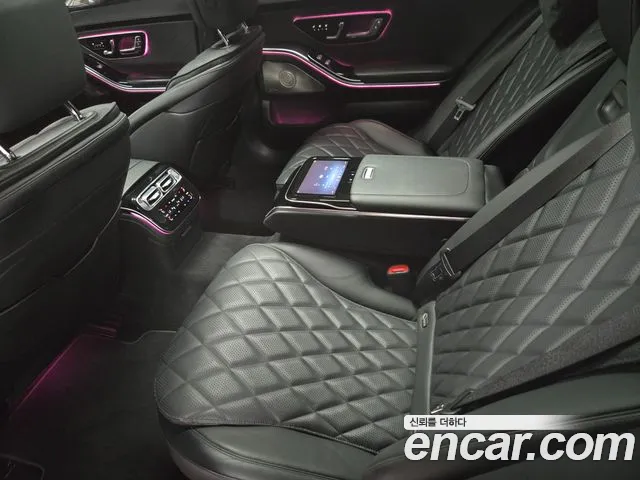 Mercedes-Benz S-Class — Фото автомобиля 11