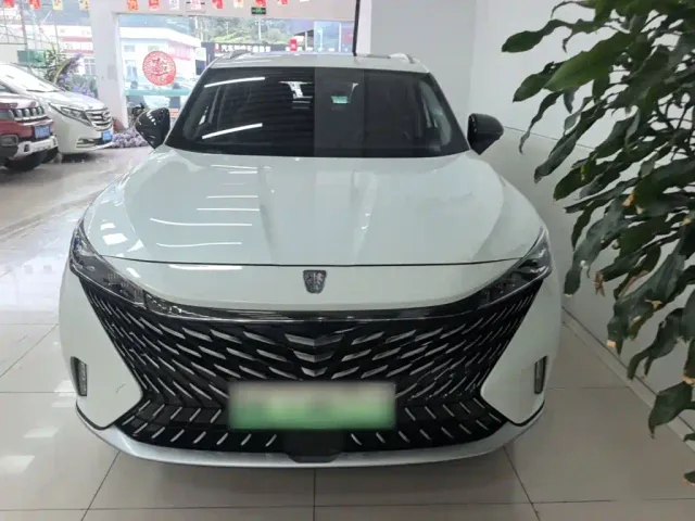Roewe RX5 — Фото автомобиля 2