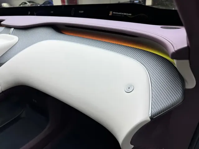 Xiaomi YU7 — Фото автомобиля 15
