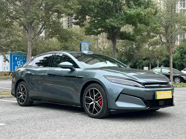 BYD Han L — Фото автомобиля 3