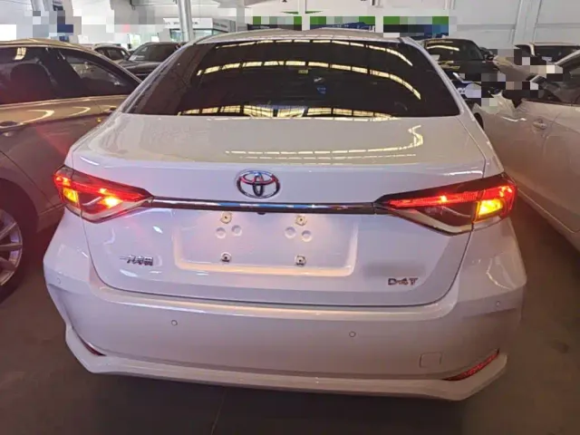 Toyota Corolla — Фото автомобиля 5