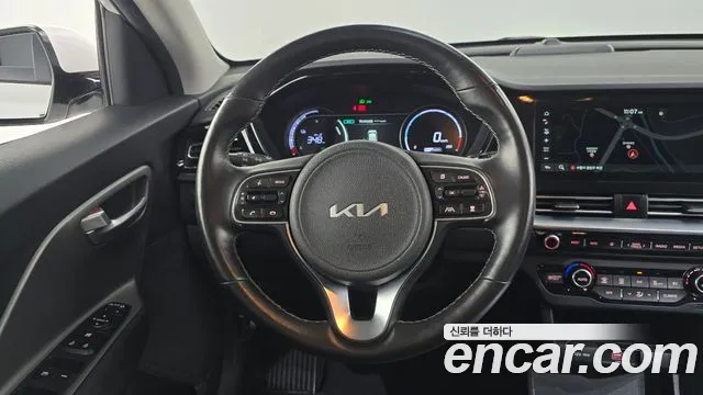Kia Niro Niro Plus Earth — Фото автомобиля 15