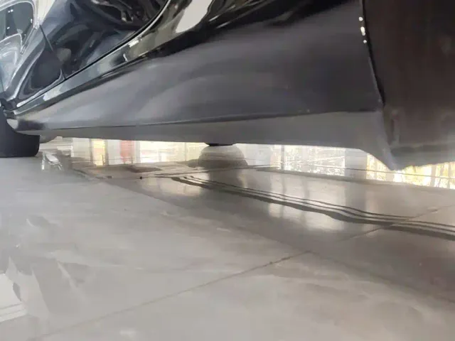 Tesla Model 3 — Фото автомобиля 21