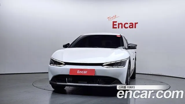 Kia EV6 — Фото автомобиля 3