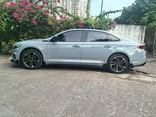 Geely Xingrui — Фото автомобиля 4