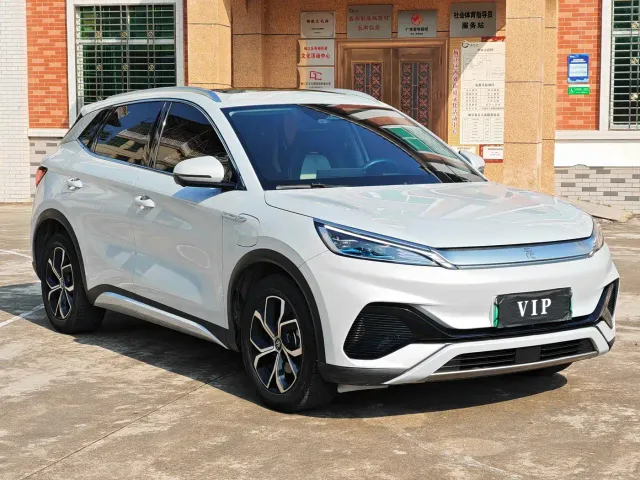 BYD Yuan PLUS — Фото автомобиля 3
