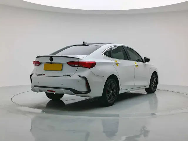 Buick Verano — Фото автомобиля 3