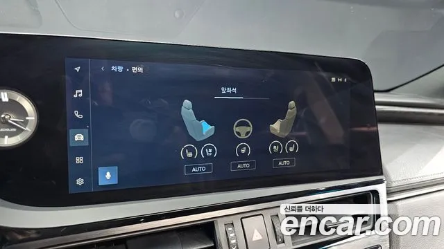Lexus ES — Фото автомобиля 15