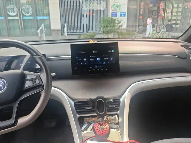 BYD Song Pro — Фото автомобиля 13