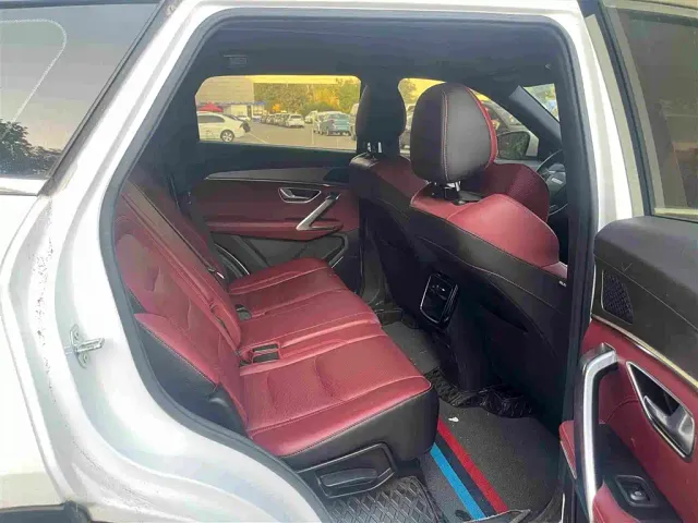Jetour X70 Plus — Фото автомобиля 9