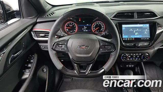 ChevroletGMDaewoo Trailblazer Trailblazer 1.3 турбо 4WD — Фото автомобиля 12