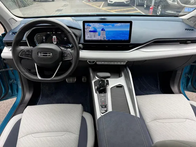 Geely Xingrui — Фото автомобиля 8