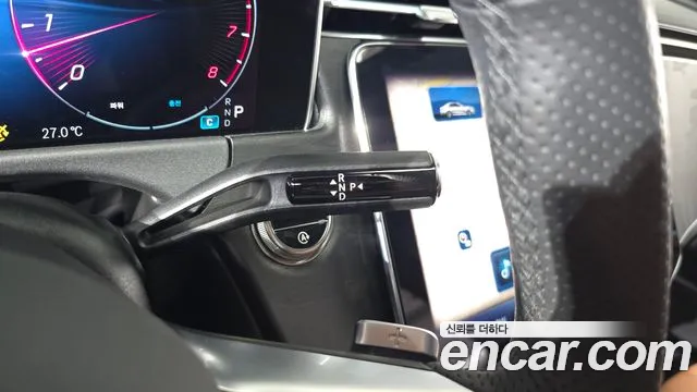 Mercedes-Benz E-Class — Фото автомобиля 8