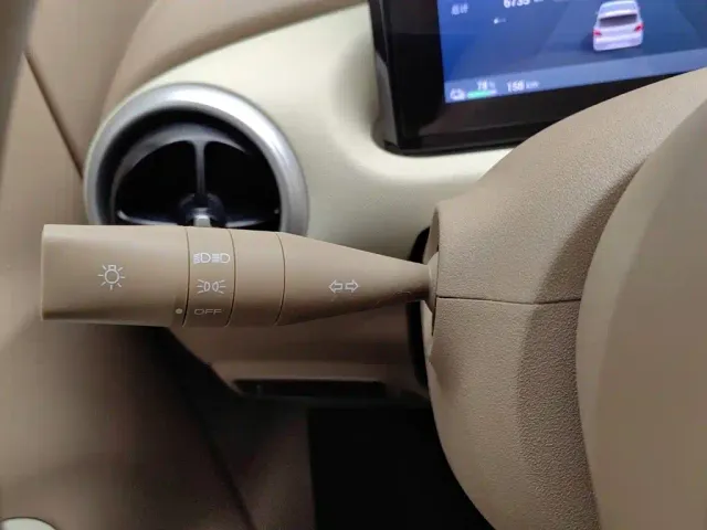 Wuling Hongguang Mini EV — Фото автомобиля 21