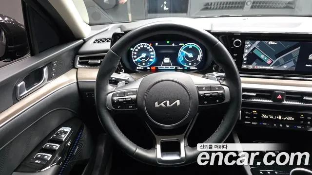 Kia K5 Signature — Фото автомобиля 13
